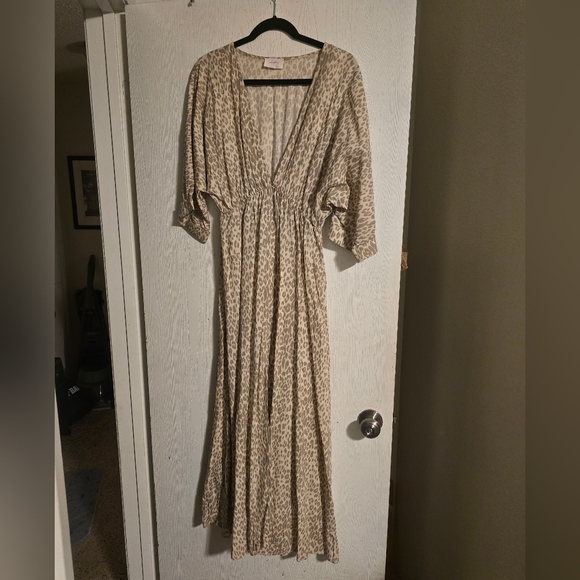 Petal & Pup leopard dress - Picture 5 of 8